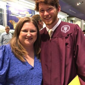 Meet your Posher, Allison